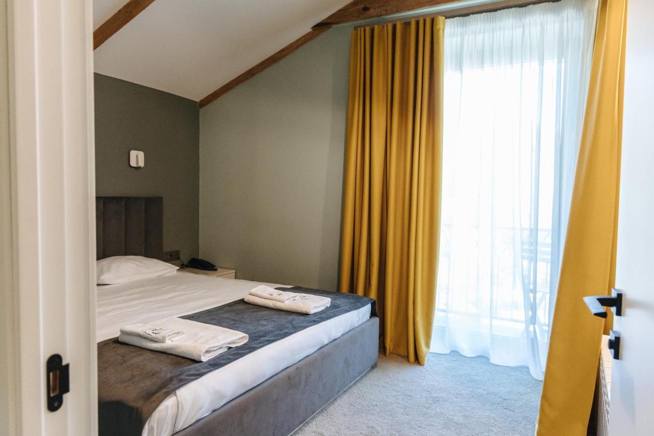 יירבאן Aratta Boutique Hotel מראה חיצוני תמונה